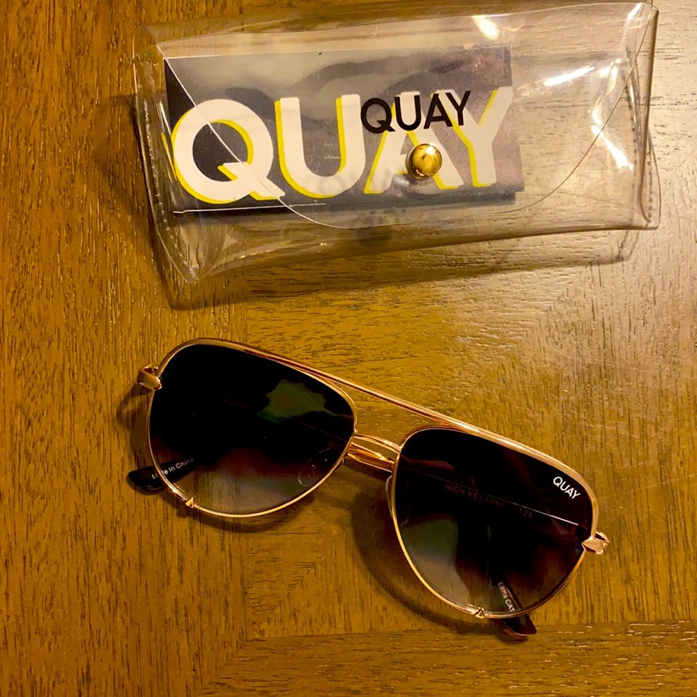 Quay sunglasses high key mini - LIKE NEW - worn only once